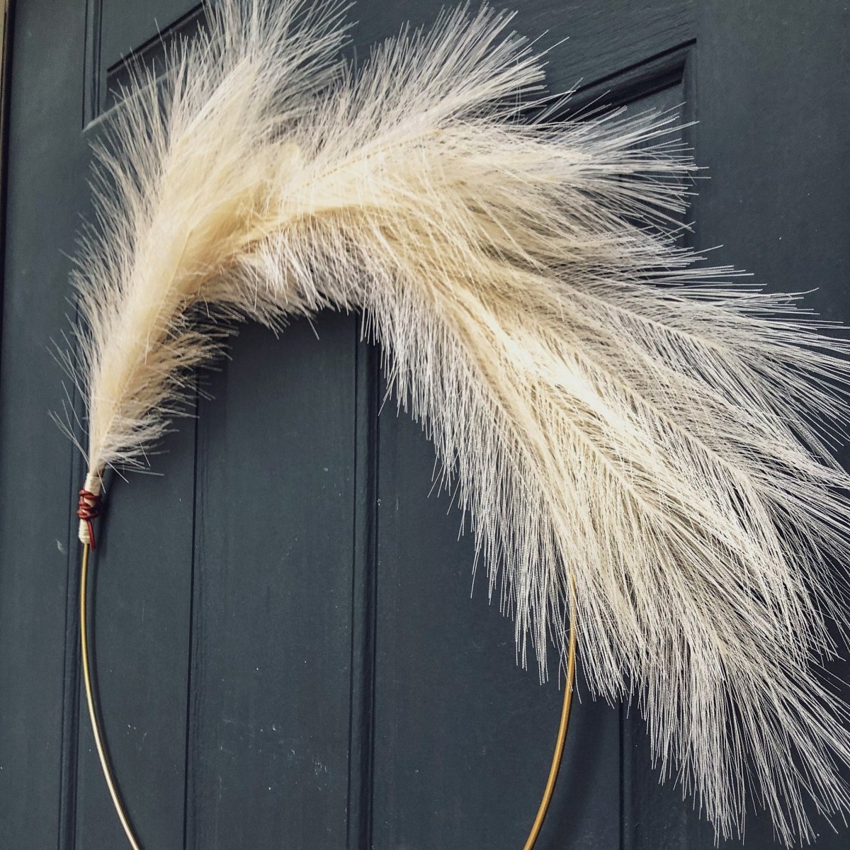 Modern Pampas Grass Hoop Wreath - Minimalist Front Door Decor - Napa Valley Wildflower Co.