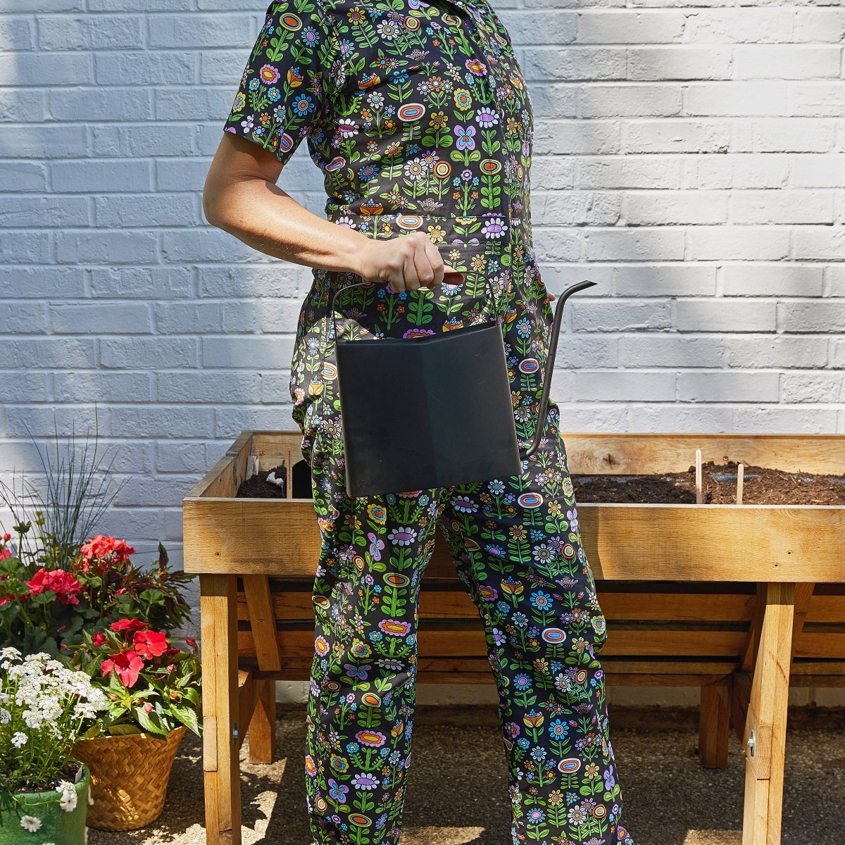 3L Brass & Matte Black Watering Can - Napa Valley Wildflower Co.