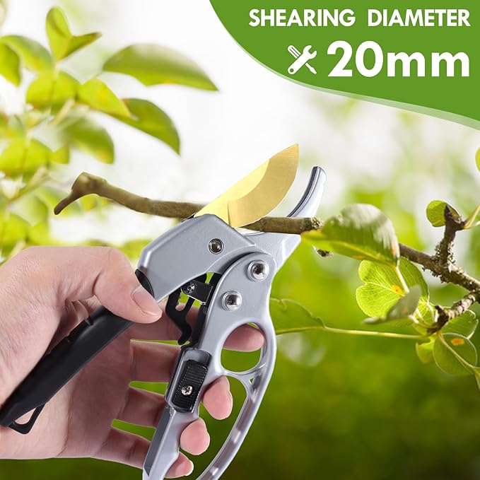 Hand using a gardening shear to trim a branch with a green background and text indicating shearing diameter.