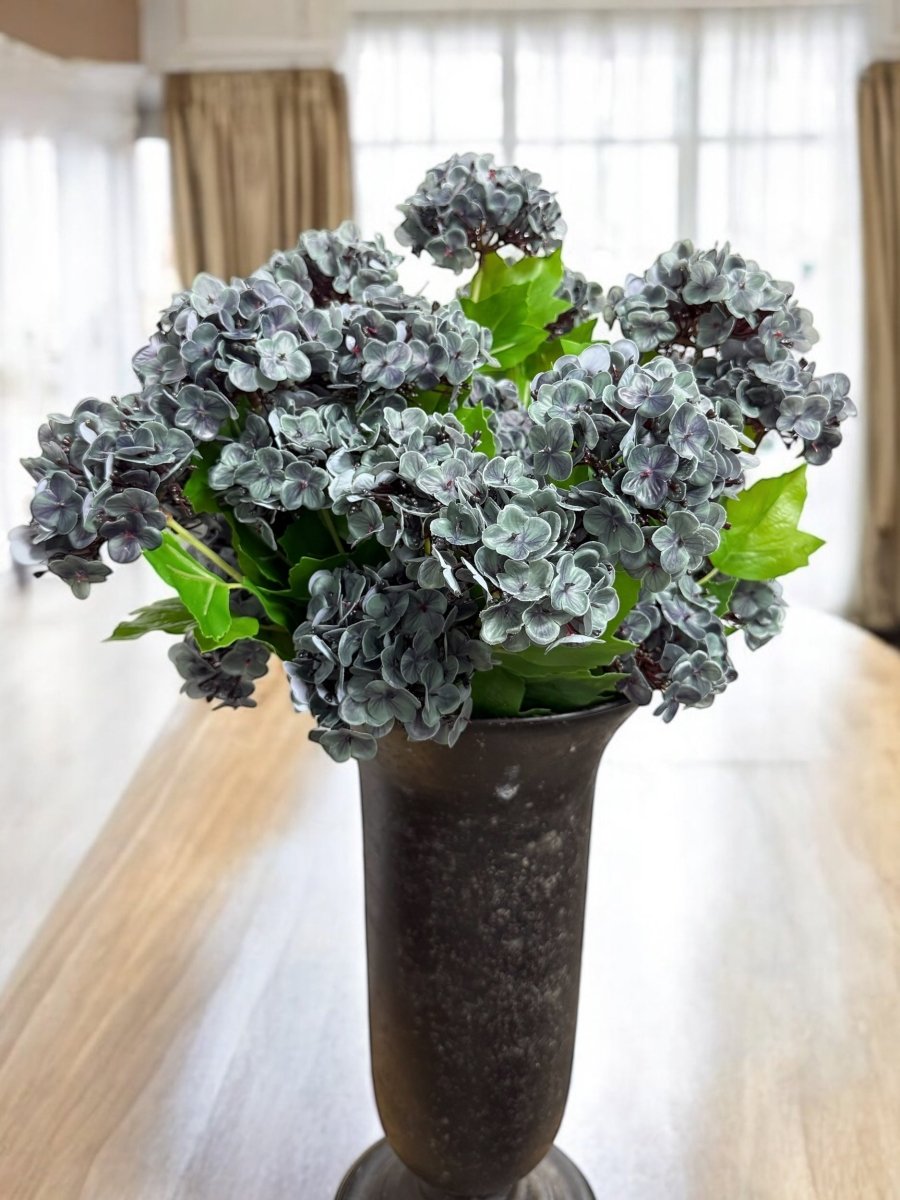 Blue Hydrangea Cluster Stem - Napa Valley Wildflower Co.