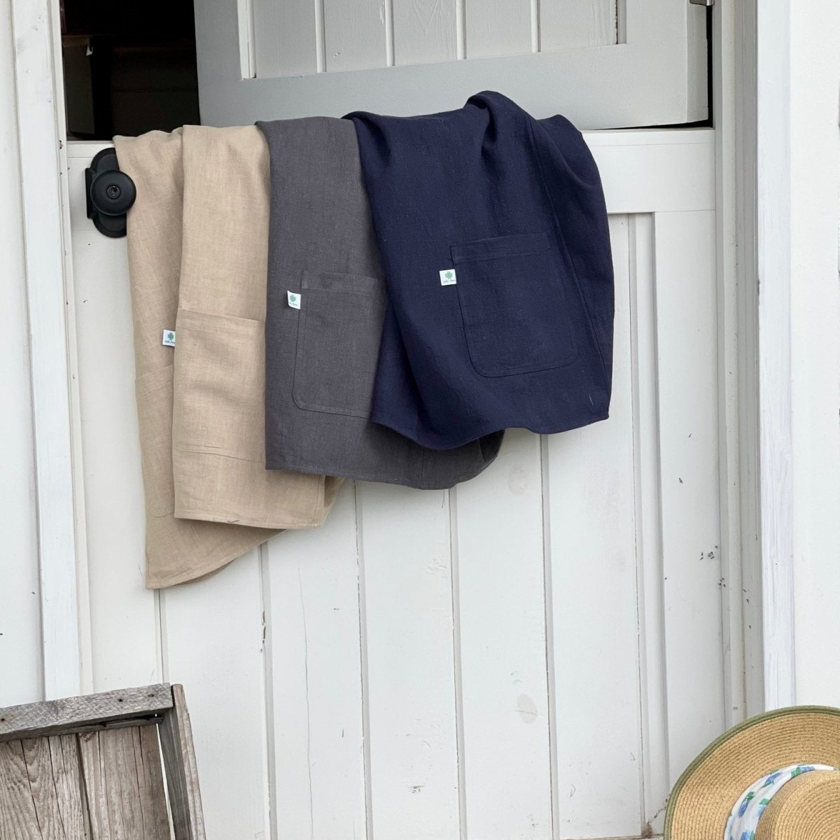 French Style Linen Crossback Apron - Napa Valley Wildflower Co.