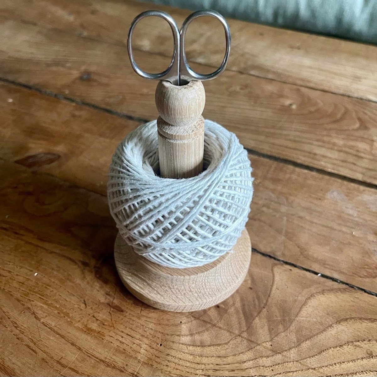 Oak String Tidy with Scissors and Twine - Napa Valley Wildflower Co.