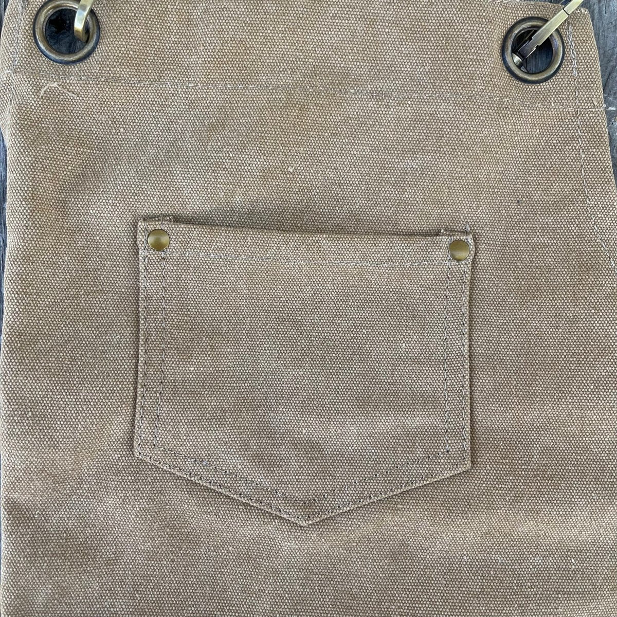 The Gardener's Waxed Canvas Apron - Napa Valley Wildflower Co.